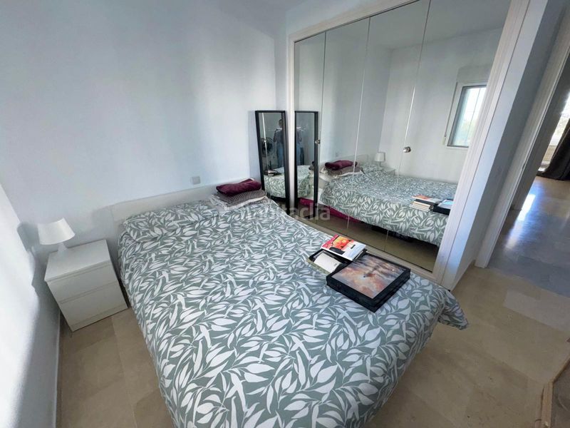 Foto ff41c5a4-20ca-49ce-bb19-0731498d2f37. Apartament amb aparcament piscina a Calahonda Mijas