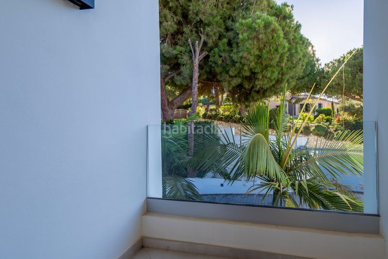 Foto 36f36190-149c-4ff2-8f34-d7f0425387e7. Casa amb aparcament piscina a Cabopino - Artola Marbella