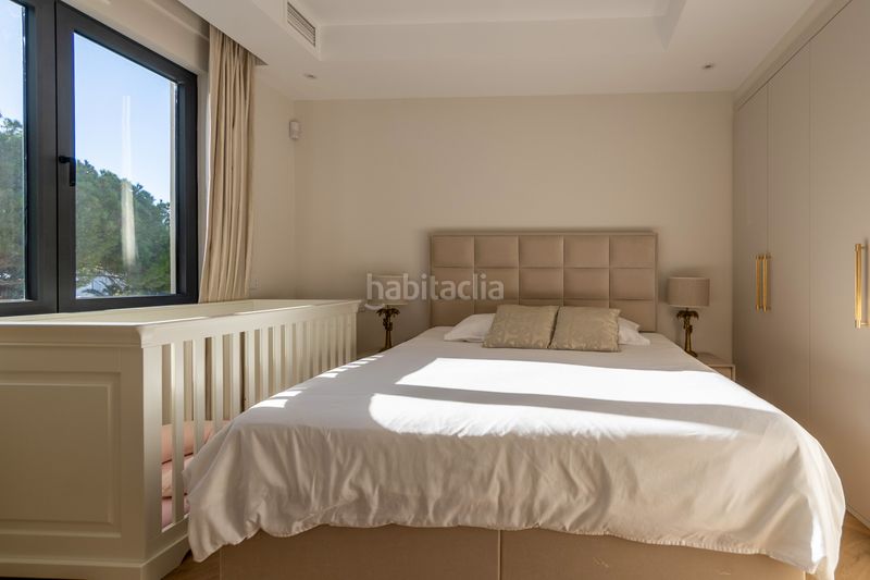 Foto 390301ca-02c7-4941-a036-b872b706791c. Casa amb aparcament piscina a Cabopino - Artola Marbella