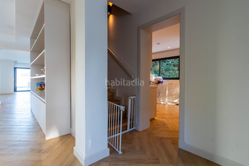 Foto 8ac629bd-42a2-4b1f-93e3-dd7d39931618. Casa amb aparcament piscina a Cabopino - Artola Marbella
