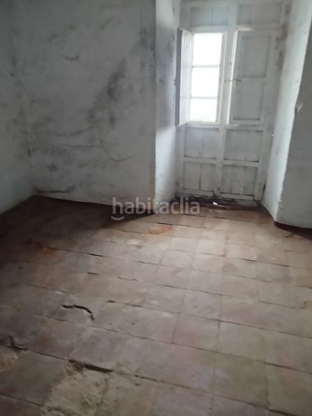 Foto 356fcbd6-e759-473d-9fdf-504ee2eda2c0. Casa amb aparcament a Casares pueblo Casares