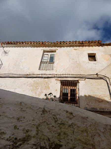 Foto d7b874e4-57b5-4d28-9ae7-5f774e7d72ae. Casa amb aparcament a Casares pueblo Casares
