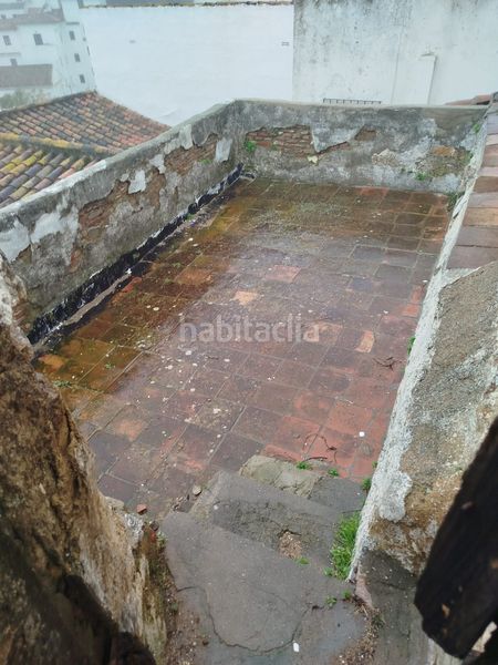 Foto d9b0fa3d-6e16-49ac-a02a-f28d1bd851c5. Casa amb aparcament a Casares pueblo Casares