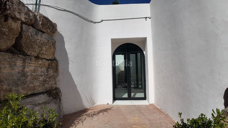 Foto 39c7f113-6522-46d2-8cfb-ba2d68eb4ac6. Apartament amb aparcament piscina a Los Naranjos Marbella