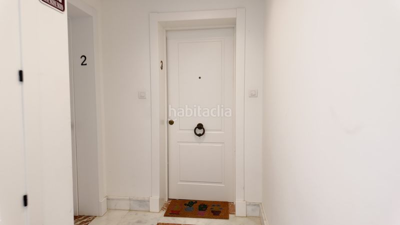Foto 5c7aa1e2-3e5b-4841-a7a3-fb199094be14. Apartament amb aparcament piscina a Los Naranjos Marbella