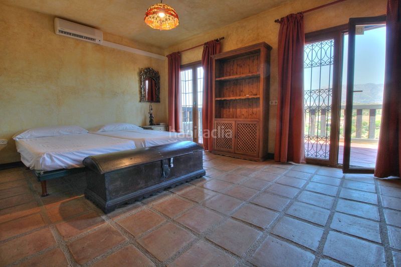 Foto 2a54f8ce-75b0-4892-8f44-ab96664848a8. Casa amb aparcament piscina a La Cala Golf - Lagar Martell Mijas