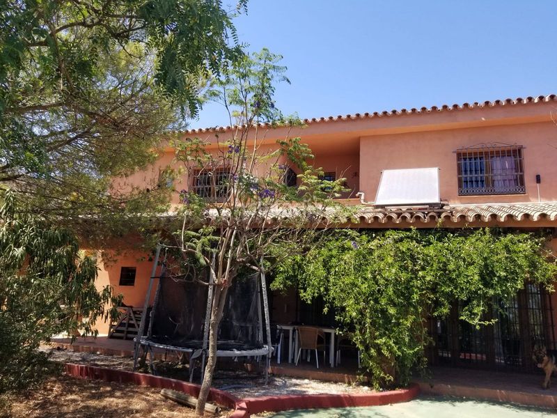 Foto 82d2182d-7741-4810-97f0-7b01f9da23b8. Casa amb aparcament piscina a La Cala Golf - Lagar Martell Mijas