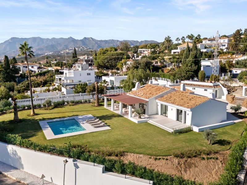 Foto 46c4c693-5092-4e4f-b180-317112b07ae7. Casa amb aparcament piscina a El Rosario - Ricmar Marbella