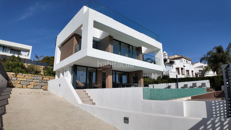 Foto 83e7b587-bc94-4f7c-80d2-f000f19606fe. Casa amb aparcament piscina a Valle Romano Golf Estepona