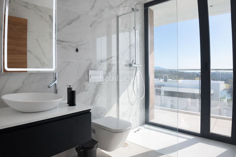 Foto ab1f591f-3a6f-431e-ac82-397e7a162243. Casa amb aparcament piscina a Valle Romano Golf Estepona