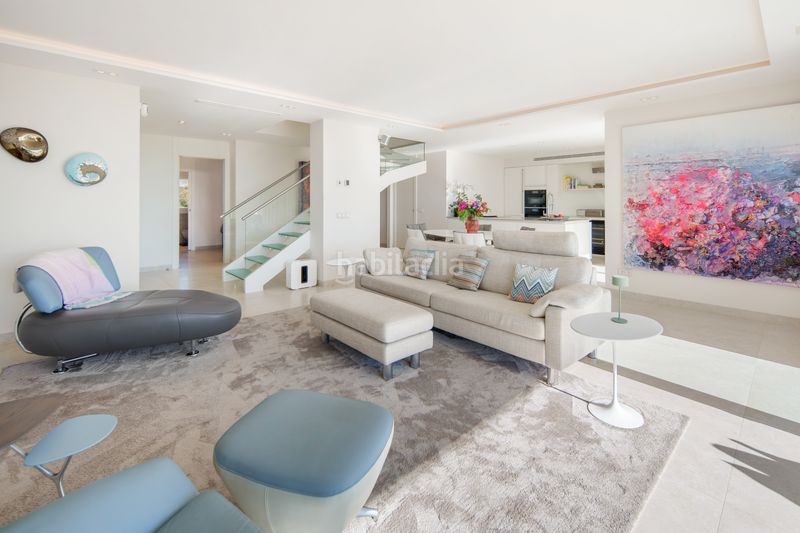 Foto a9218c0e-4f7c-4fc6-af20-5d41b12fad67. Àtic amb aparcament piscina a lomas de Marbella club Marbella