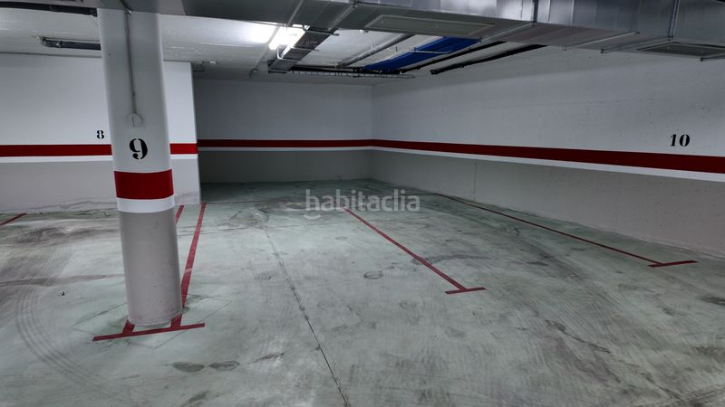Foto 208cf198-afee-45b2-a67c-baa255fe0257. Àtic amb aparcament piscina a Montemar Torremolinos