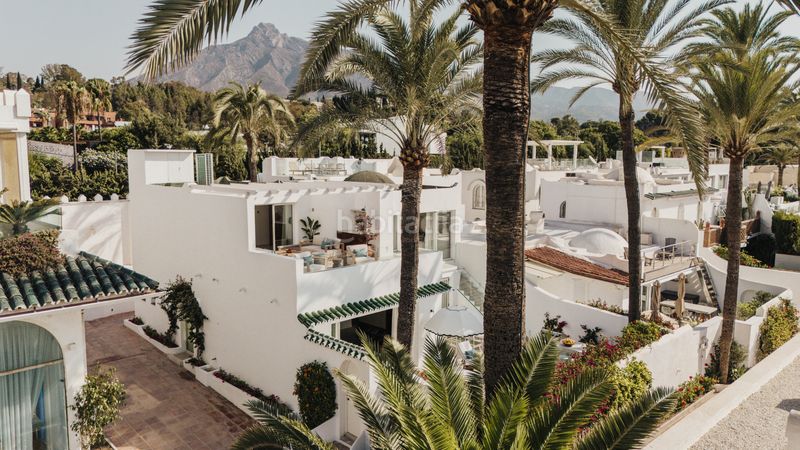 Foto d7678d4e-b646-41e2-b496-868d079197a2. Casa aparellada amb piscina a Las Lomas de Río Verde Marbella