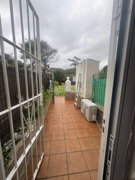Foto 405ce56f-0399-487c-88b1-649d56988998. Estudi amb aparcament piscina a Bahía Dorada Estepona