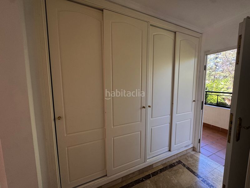 Foto 81b2295f-444a-4518-9dd8-cae0c4113495. Apartament amb calefacció aparcament piscina a Las Brisas Marbella