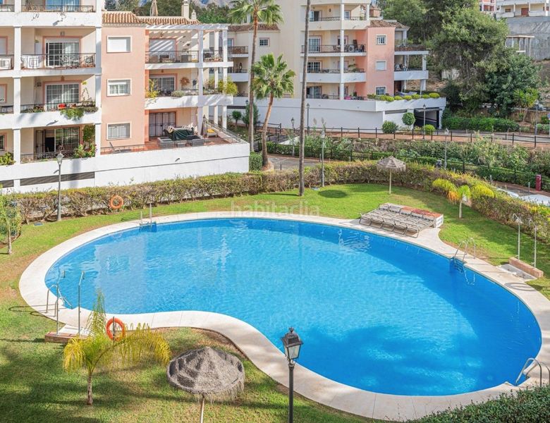 Foto 8dd7974a-20ea-4764-9b36-dd307ae6a0f6. Apartament amb calefacció aparcament piscina a Las Brisas Marbella