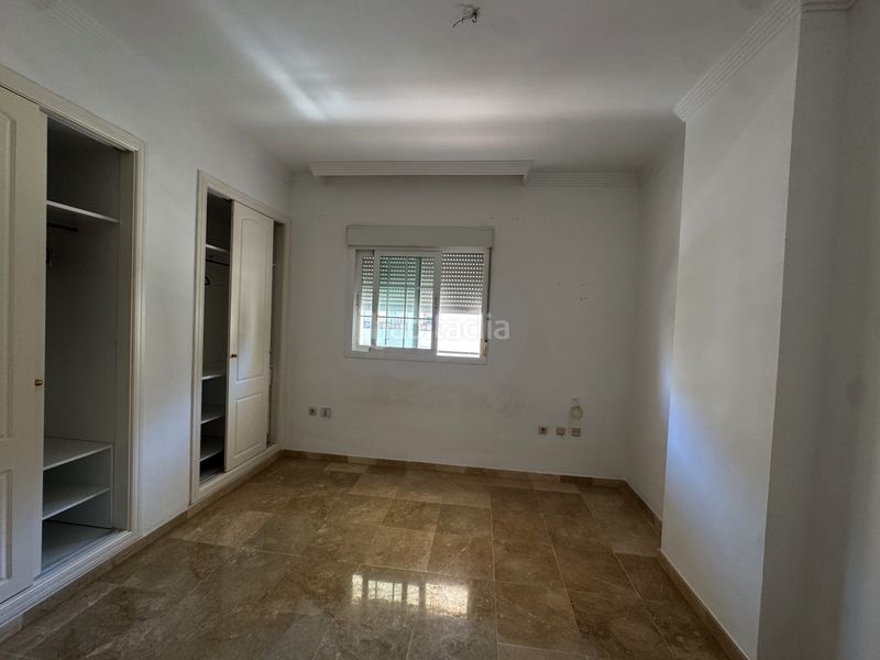 Foto b5b56cb5-aa3e-422f-ba83-a082fc665aee. Apartament amb calefacció aparcament piscina a Las Brisas Marbella