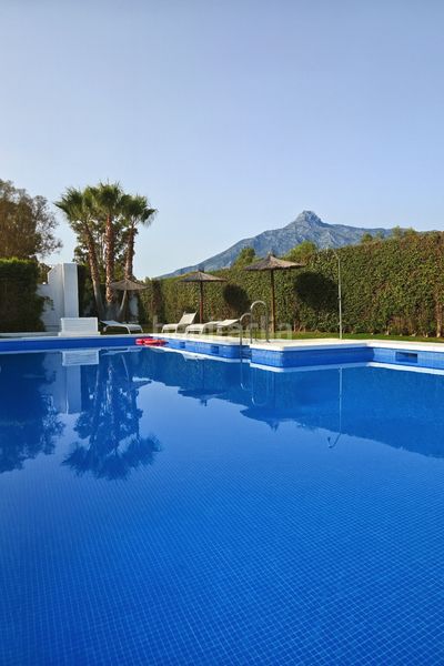 Foto 3654db44-c796-460b-8ec7-a10c5f90ac19. Planta baixa amb aparcament piscina a Los Naranjos Marbella