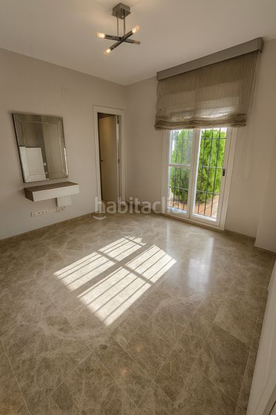 Foto ab53921a-a277-477d-adcf-ff460d8793f0. Planta baixa amb aparcament piscina a Los Naranjos Marbella