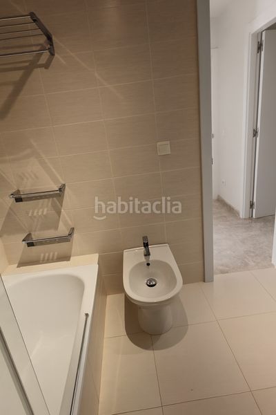 Foto de575006-02d2-426c-89c2-694822cef893. Planta baixa amb aparcament piscina a Los Naranjos Marbella