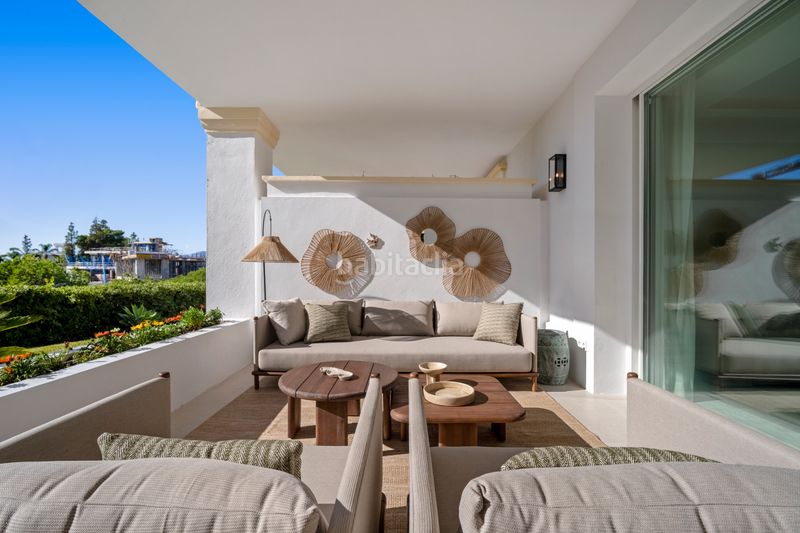 Foto 6ac29760-6a5b-4943-bfcd-a20f9c1fb31a. Apartament amb aparcament piscina a lomas de Marbella club Marbella