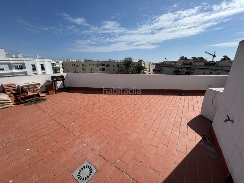 Foto f7c5290e-83bb-4b22-9886-ae1981741b2a. Àtic amb aparcament piscina a Huerta Nueva Estepona