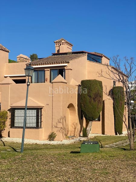 Foto daefc21f-3e10-4248-a724-decdf4d5a81e. Àtic amb piscina a Nueva Atalaya Estepona