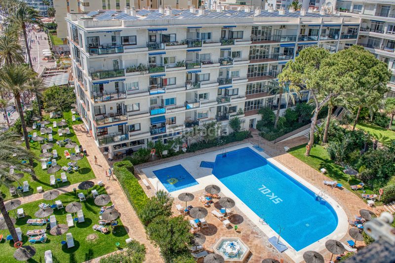 Foto 18a966f2-5061-425f-8e0f-488edb207e79. Dúplex amb calefacció piscina a Playa de la Fontanilla Marbella