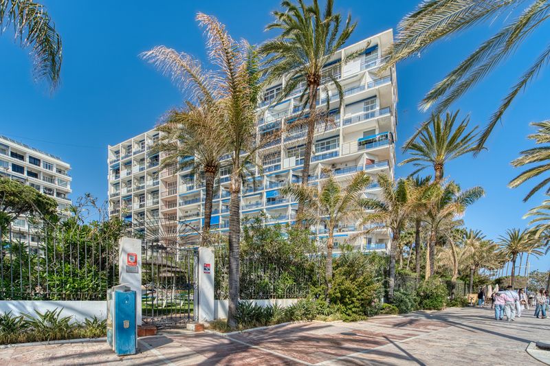 Foto 4716a6eb-71d6-4d6a-91a6-32967769024e. Dúplex amb calefacció piscina a Playa de la Fontanilla Marbella