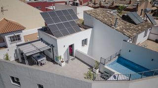 Casa adossada a San Pedro de Alcántara Pueblo