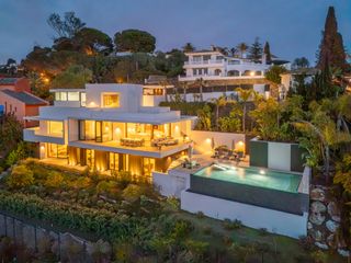 Casa a Los algarrobos-el rosario 7. Villa contemporánea de nueva construcción con impresionantes vis