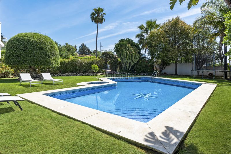 Foto 0354b6d8-7325-4b95-9269-81cbdc74d69d. Casa amb calefacció aparcament piscina a El Paraíso Benahavís