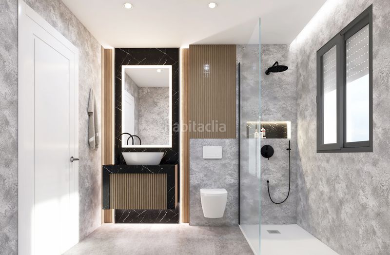 Foto 1065d3d2-bc89-4014-a1a1-d73f5097a243. Casa amb aparcament piscina a Torreblanca del Sol Fuengirola