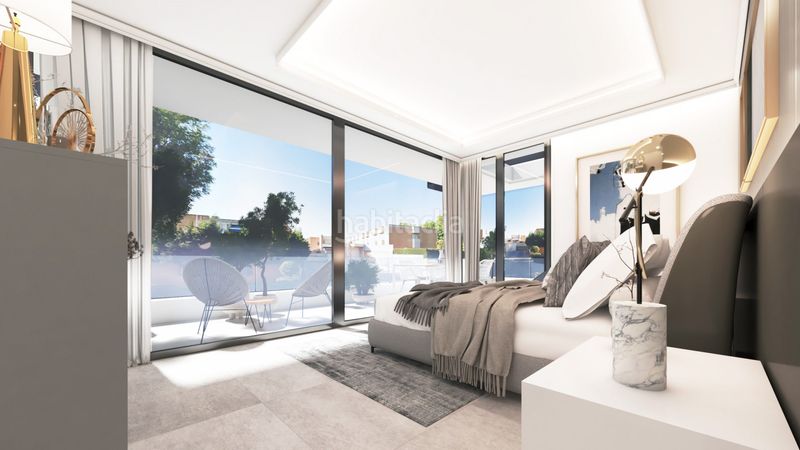 Foto bee0bcbb-d941-40c2-a8a5-03499db12a1b. Casa amb aparcament piscina a Torreblanca del Sol Fuengirola