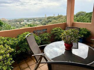 Apartament a Armada-ur los monteros 3. Elegante apartamento de 2 dormitorios con terrazas y vistas al m