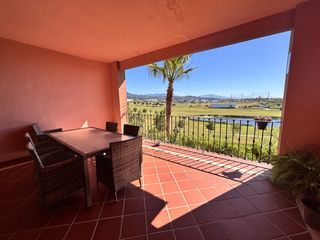 Semi detached house in El Velerín. Adosado en primera línea de golf en estepona, orientado al sures