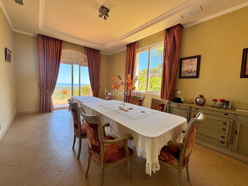 Foto 5c5c2764-790e-49ee-a571-6e692b087777. Casa amb aparcament piscina a altos de Estepona Estepona