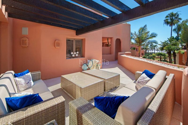 Foto 8767629c-d1a5-4a08-9955-ff97a4b8f724. Dachwohnung mit parking pool in bahía de Marbella Marbella