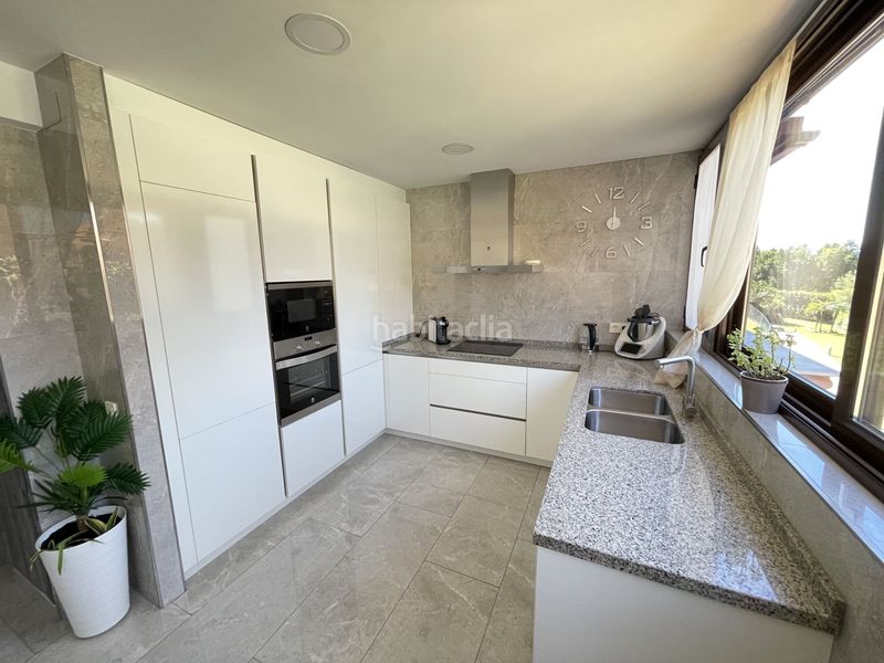 Foto d989886c-35d8-420a-a49e-d492450f61d6. Apartament amb calefacció aparcament piscina a Torrecilla - La Cañada Marbella