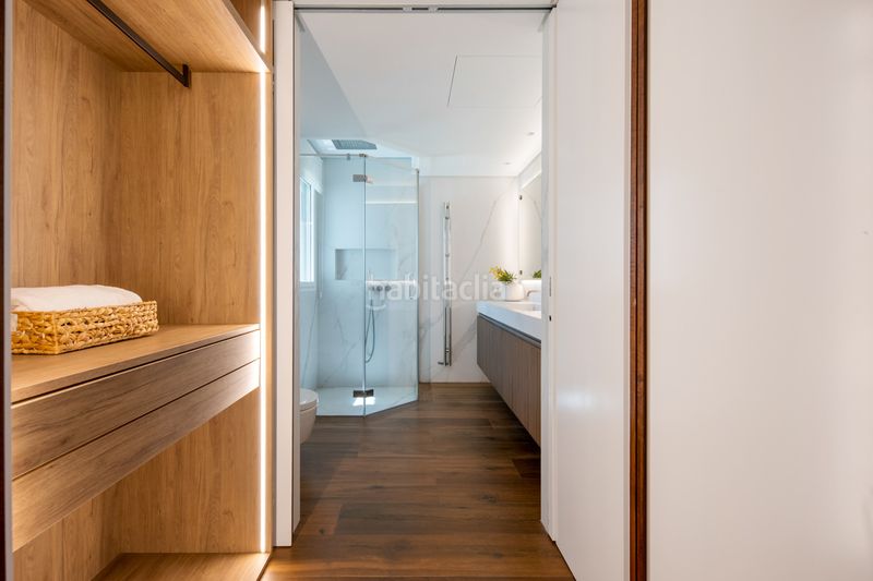 Foto 74d32795-5bcd-4bec-b0f3-0aefaa046449. Apartament amb aparcament piscina a lomas de Marbella club Marbella