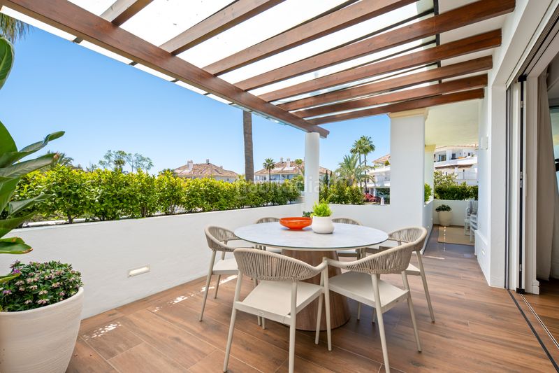Foto dae26e4e-682b-403c-807a-0905a7f821c0. Apartament amb aparcament piscina a lomas de Marbella club Marbella