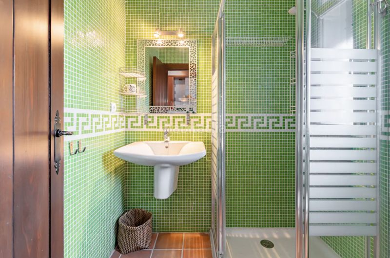 Foto d0799c86-602a-4b2d-a9c9-58315d8cc78a. Casa amb calefacció aparcament piscina a Las Lomas Estepona