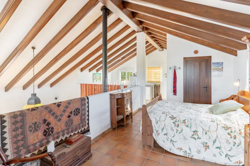 Foto e72838c1-b065-4a3f-ab95-09073f038881. Casa amb calefacció aparcament piscina a Las Lomas Estepona