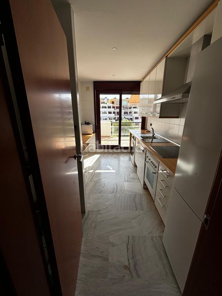 Foto 13cc028a-87f0-48dd-996e-bb8919510103. Apartament amb aparcament piscina a Los Flamingos Benahavís