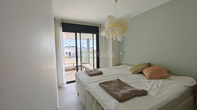 Foto 7b6ef649-52b6-4e62-beda-a98ca22bef14. Apartament amb aparcament piscina a Centro Estepona