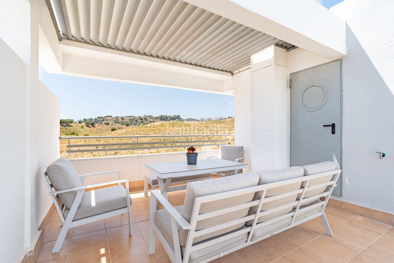 Foto bcb7194f-9a57-4030-8189-d8002dc2b3ee. Tríplex amb aparcament piscina a La Cala Golf - Lagar Martell Mijas