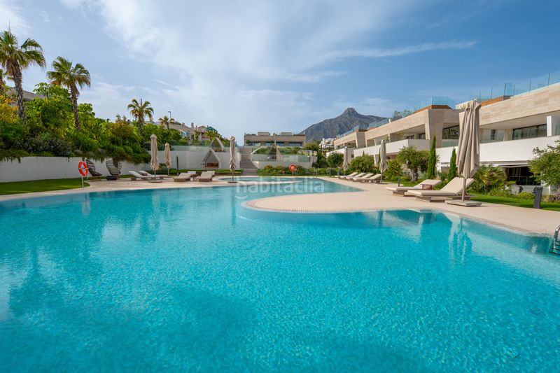 Foto 16d1ae8b-f895-4baf-a17e-76054e93bf4e. Planta baixa amb calefacció aparcament piscina a Marbella