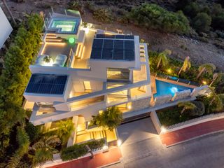 Casa a Nueva Andalucía centro