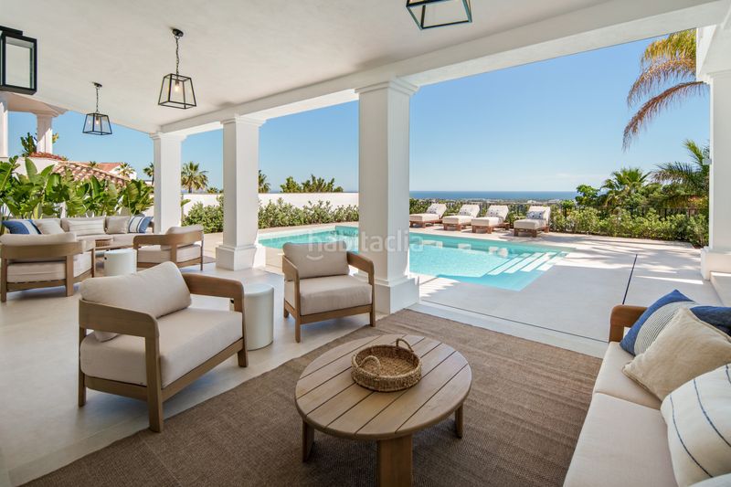 Foto e47b2d41-e7b2-4264-bbed-0a5e188f7163. Casa amb aparcament piscina a los arqueros - puerto del almendro Benahavís