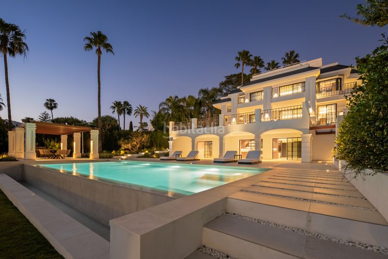 Foto 4796d940-f61a-441d-8255-bd05b7810bad. Casa amb aparcament piscina a Las Brisas Marbella